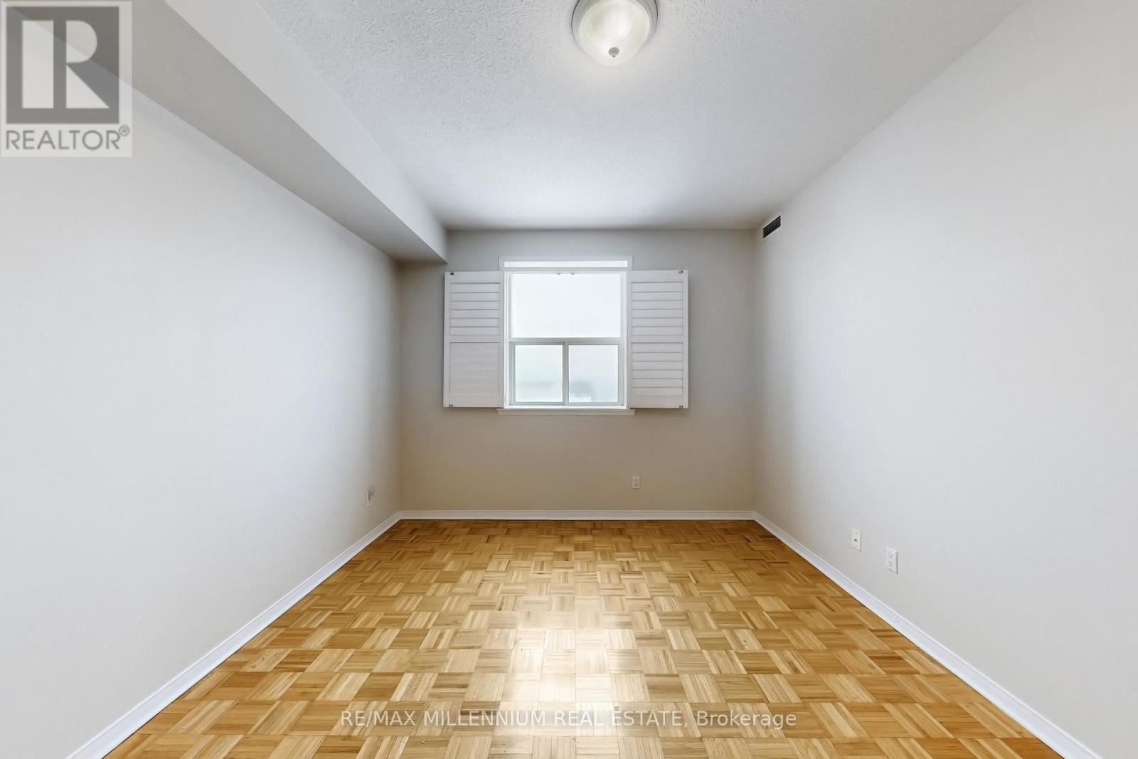619 - 7373 Martingrove Road, Vaughan, ON - Indoor Photo Showing Other Room