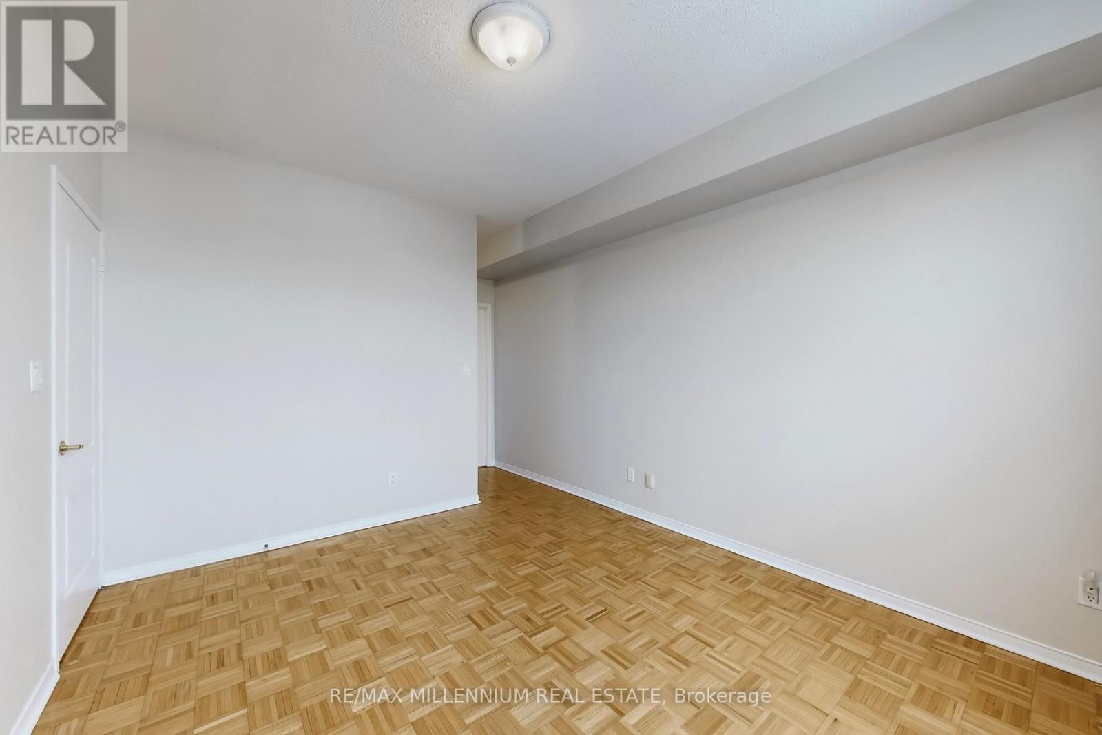 619 - 7373 Martingrove Road, Vaughan, ON - Indoor Photo Showing Other Room