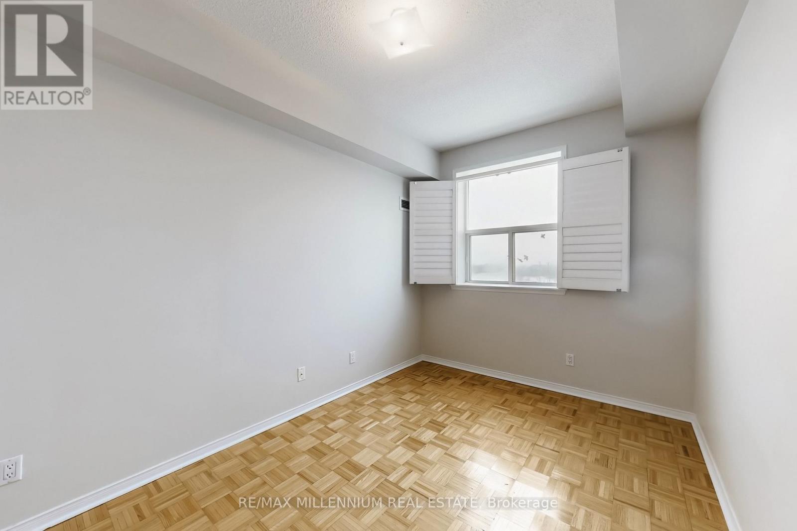 619 - 7373 Martingrove Road, Vaughan, ON - Indoor Photo Showing Other Room