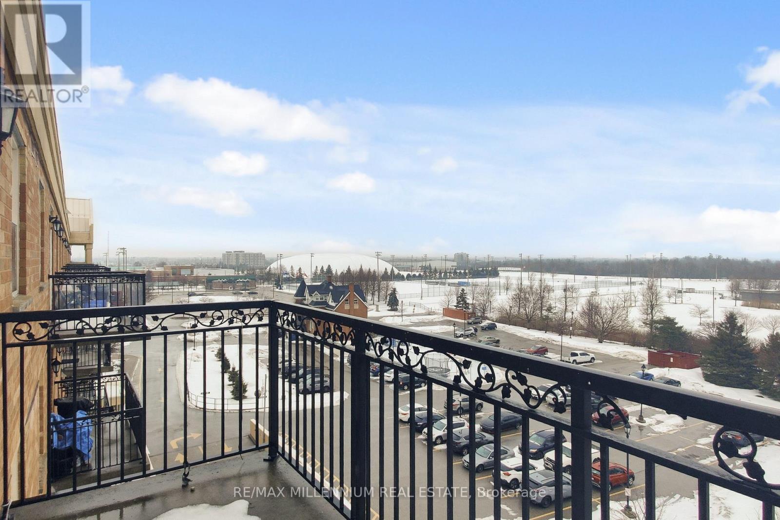 619 - 7373 Martingrove Road, Vaughan, ON - Outdoor With Balcony With View