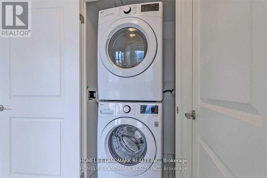 407A - 10 Rouge Valley Drive, Markham, ON - Indoor Photo Showing Laundry Room