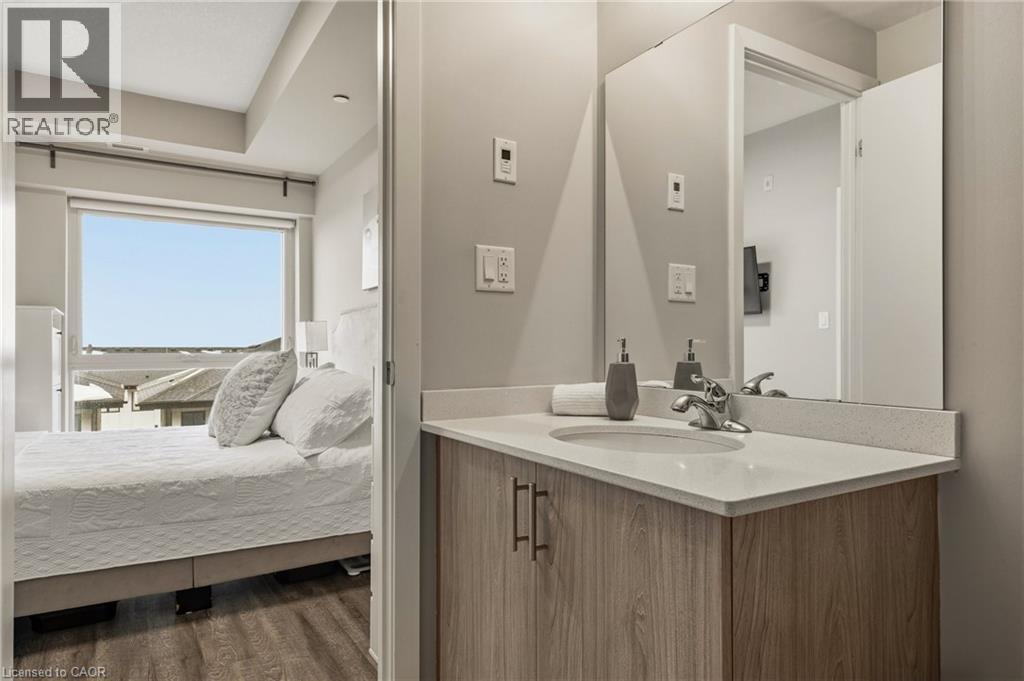 16 Markle Crescent Unit# 413, Hamilton, ON - Indoor