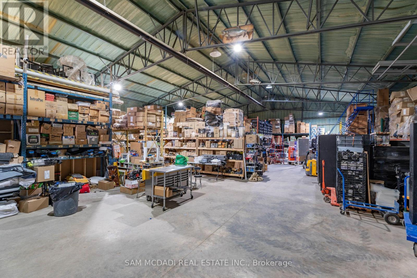 1046 Concession 6 Road W, Hamilton, ON