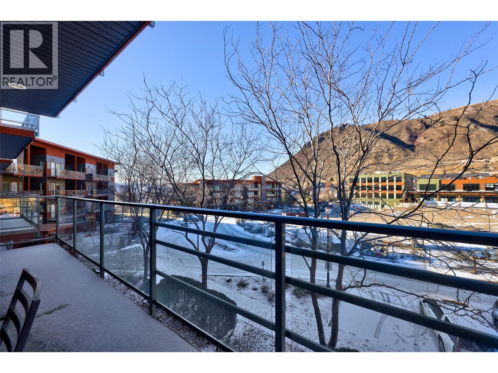 1030 Talasa Way Unit# 2312, Kamloops, BC - Outdoor