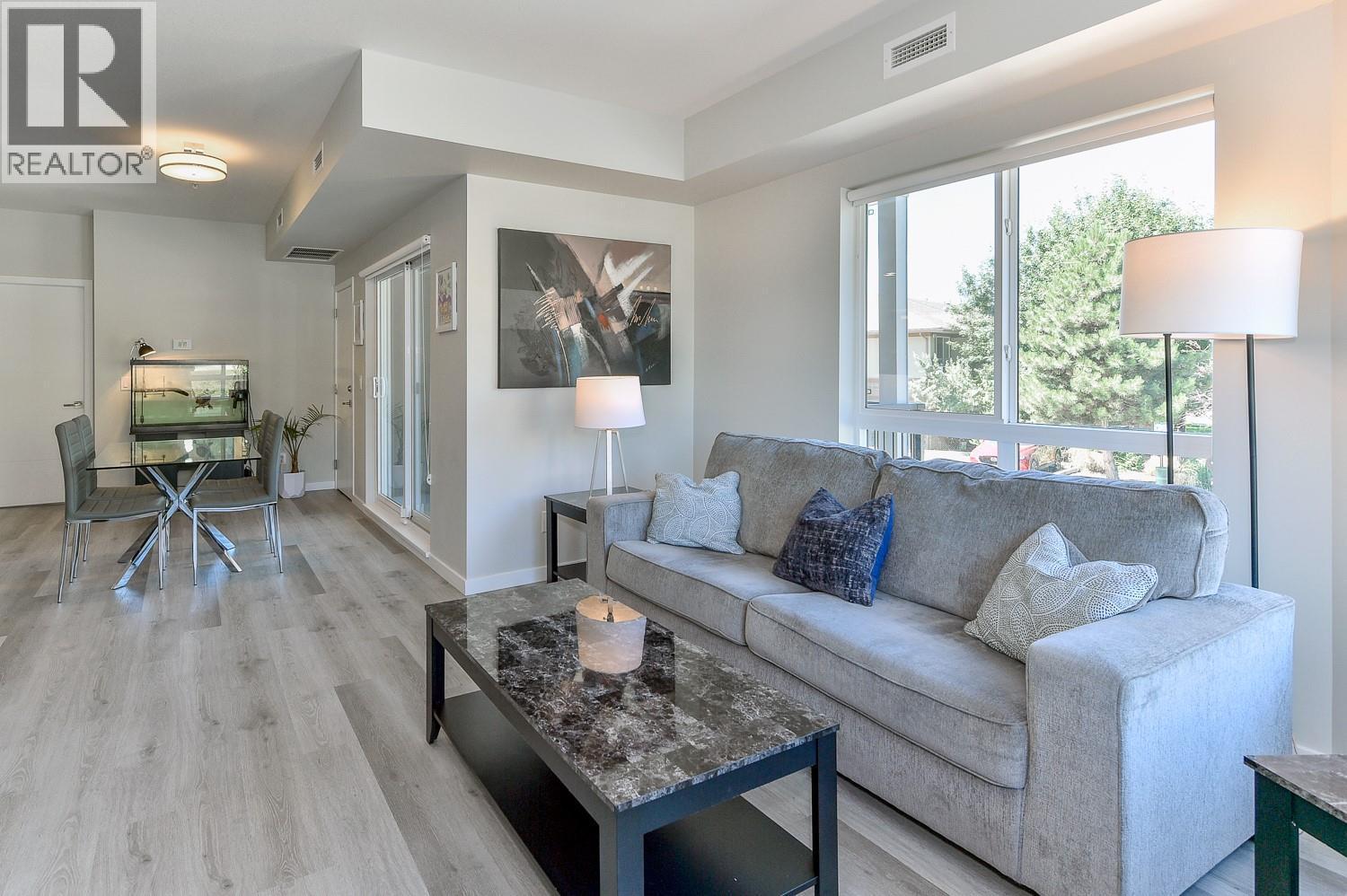 2301 Carrington Road Unit# 109, West Kelowna, BC - Indoor Photo Showing Living Room
