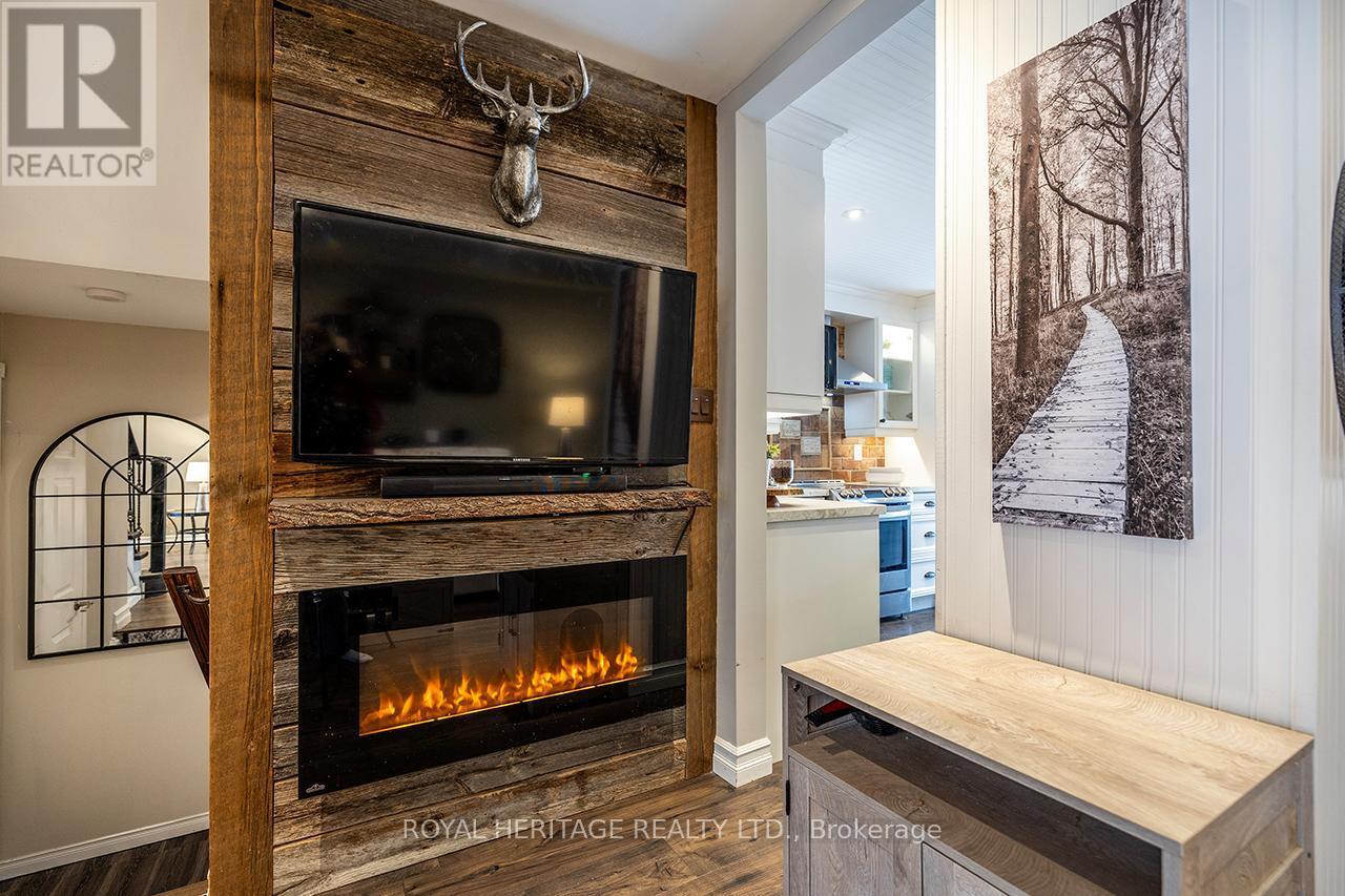 92 Zachary Place, Whitby (Brooklin), ON - Indoor Photo Showing Living Room With Fireplace