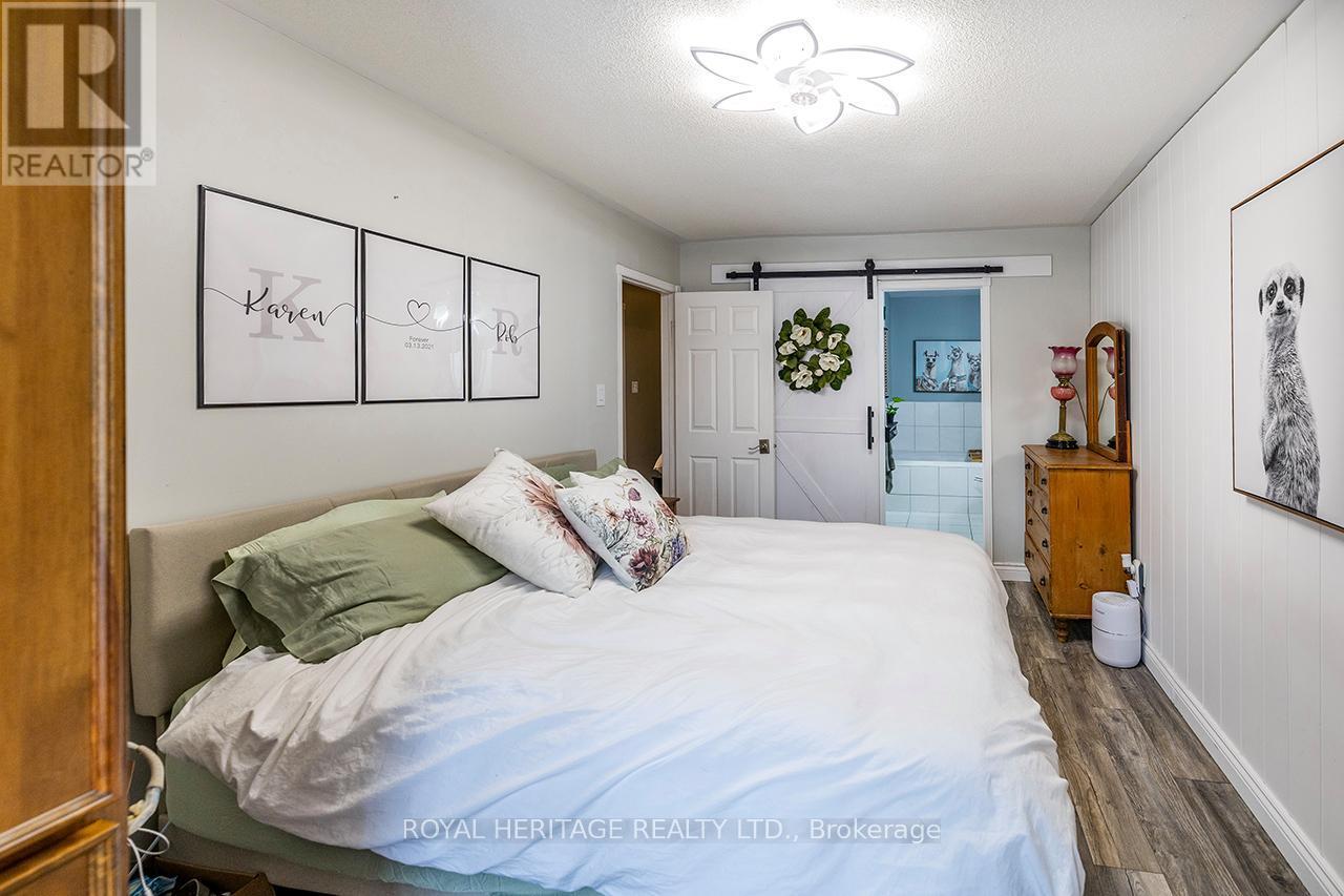 92 Zachary Place, Whitby (Brooklin), ON - Indoor Photo Showing Bedroom