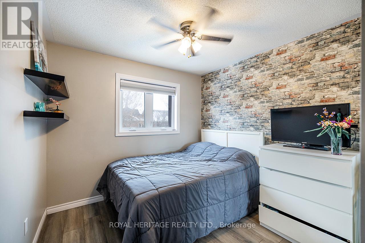 92 Zachary Place, Whitby (Brooklin), ON - Indoor Photo Showing Bedroom