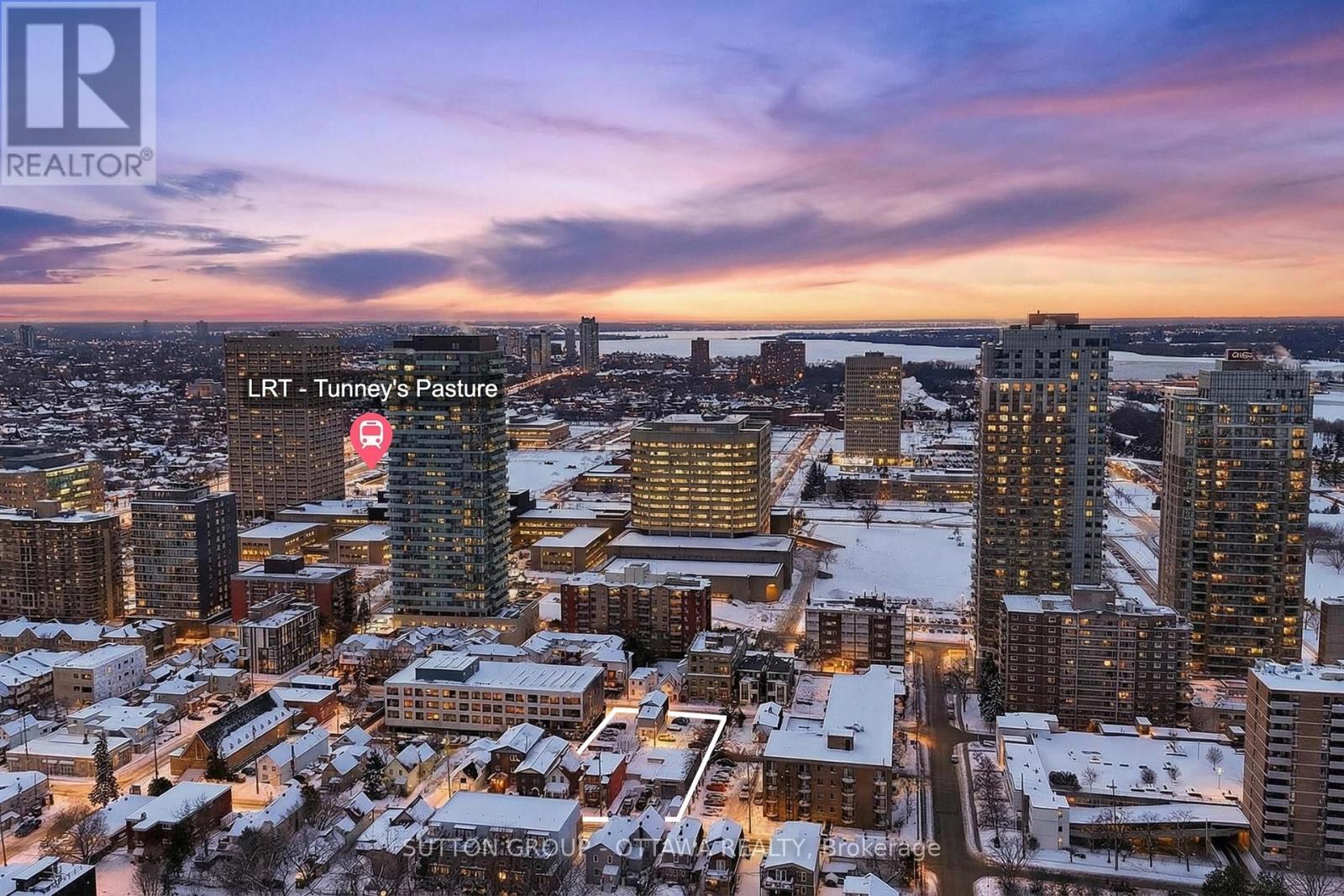 140 Hinchey Avenue, Ottawa, ON