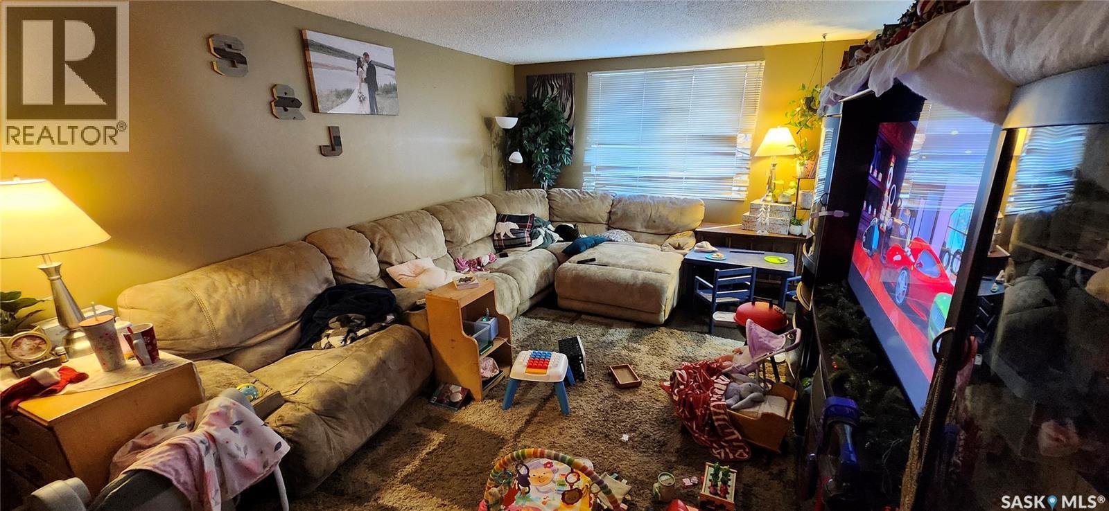 34 15 Assiniboine Drive, Saskatoon, SK - Indoor