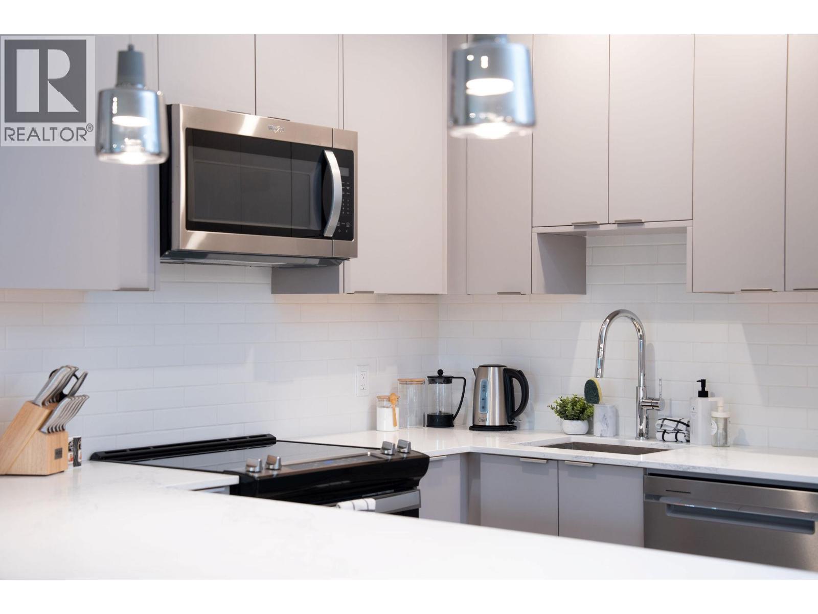 1701 Coursier Avenue Unit# 4201, Revelstoke, BC