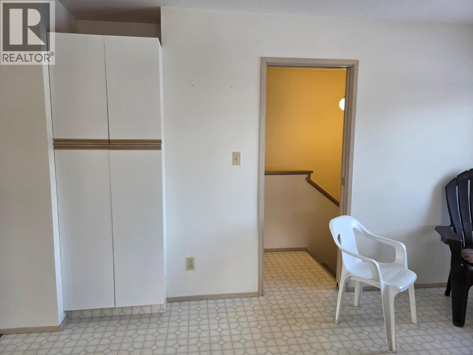 6660 21St Street, Grand Forks, BC - Indoor Photo Showing Other Room