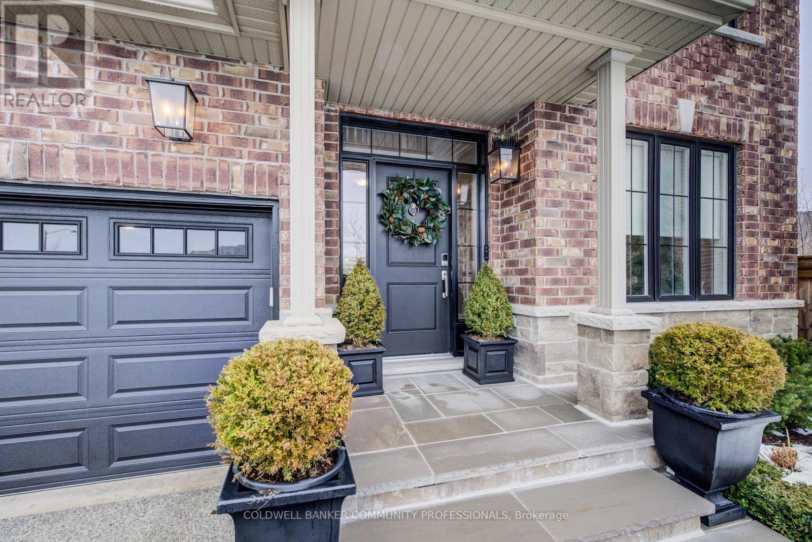 24 Festival Way, Hamilton, ON - Outdoor