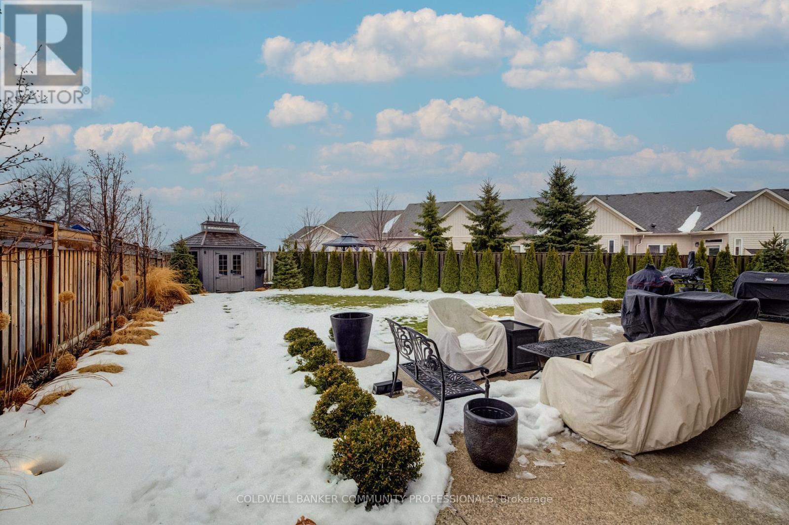 24 Festival Way, Hamilton, ON - Outdoor