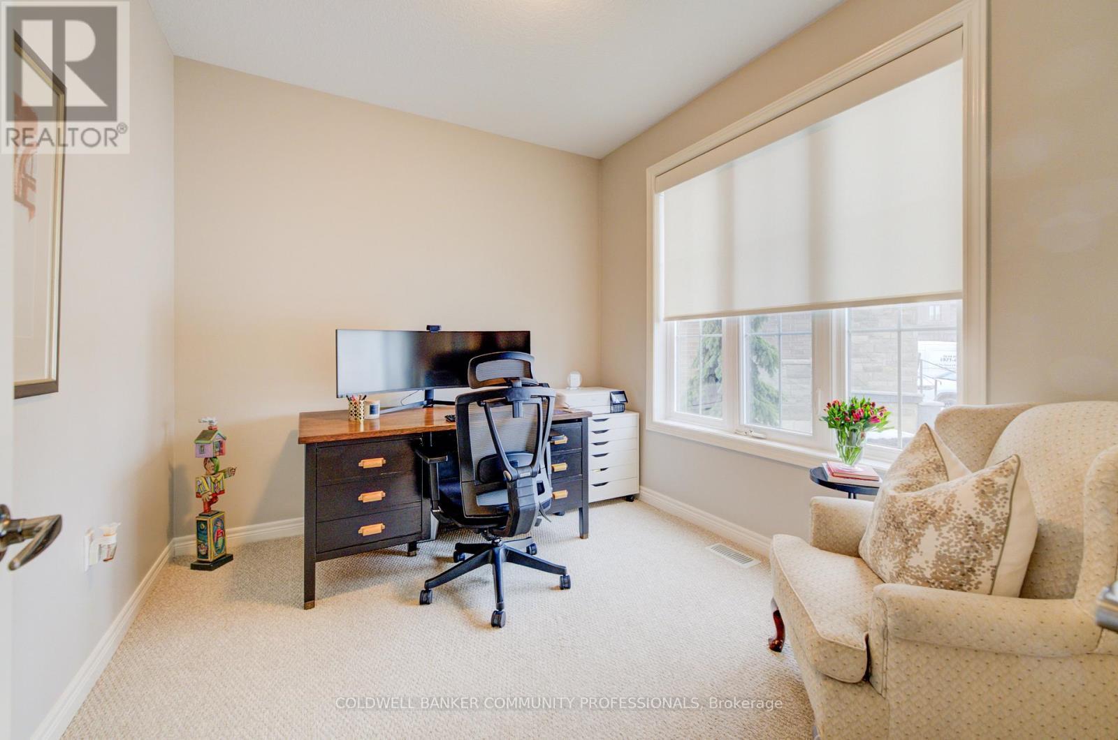 24 Festival Way, Hamilton, ON - Indoor Photo Showing Office