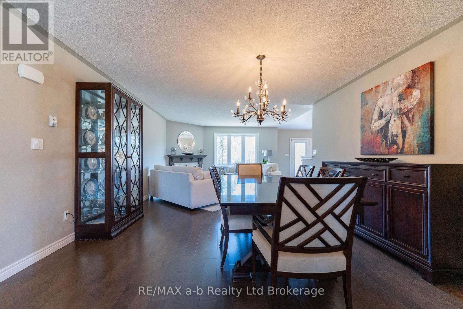 Dining to Living Room - 90 Weston Drive, Tillsonburg, ON - Indoor
