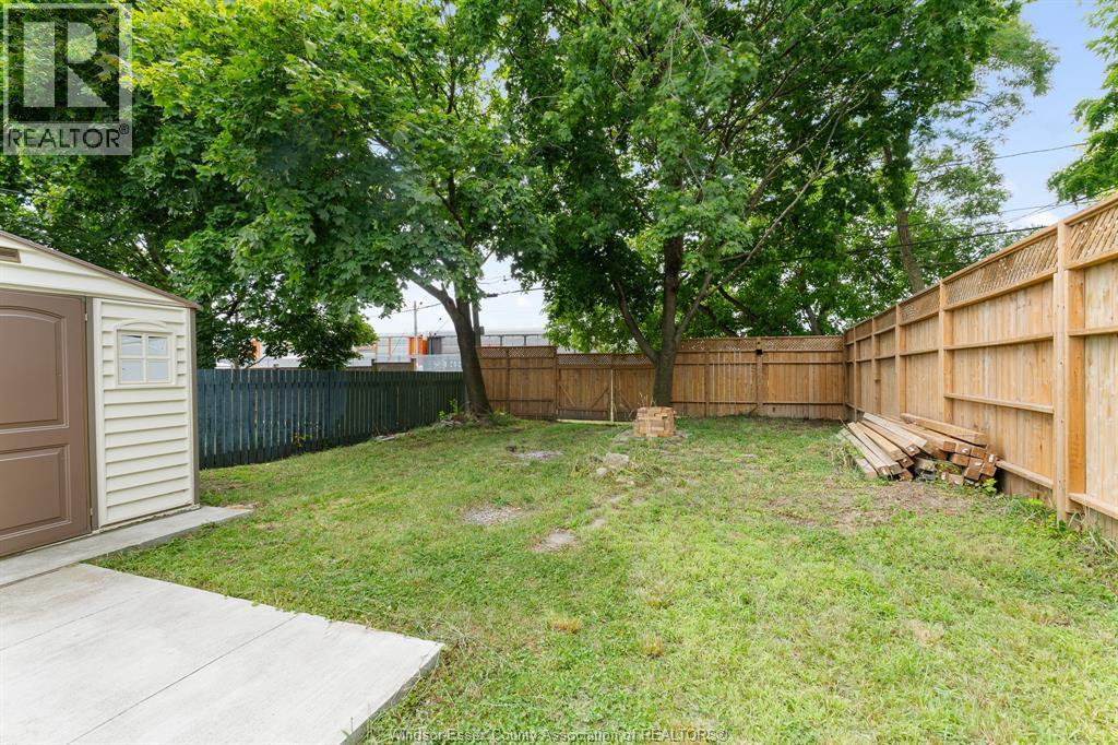 1139 Wellington, Windsor, ON - Outdoor