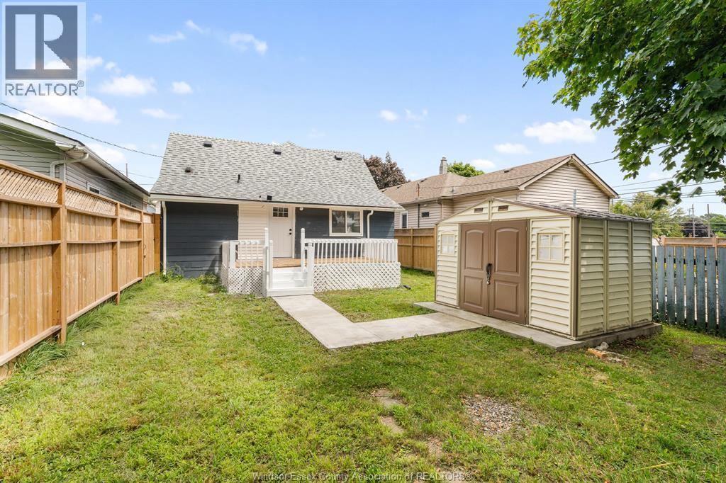 1139 Wellington, Windsor, ON - Outdoor With Deck Patio Veranda