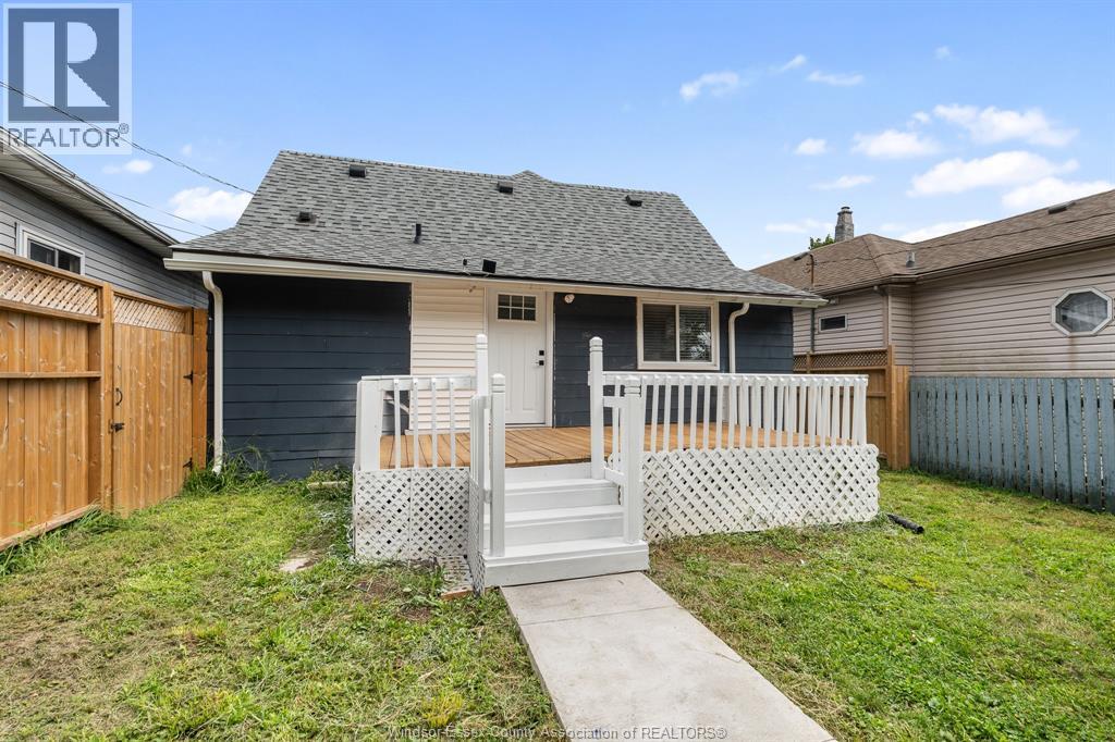 1139 Wellington, Windsor, ON - Outdoor With Exterior