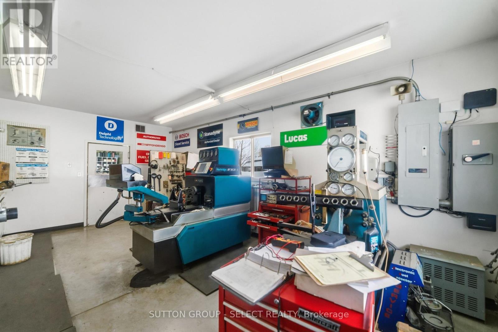 77242 London Road, Huron East (Tuckersmith), ON - Indoor