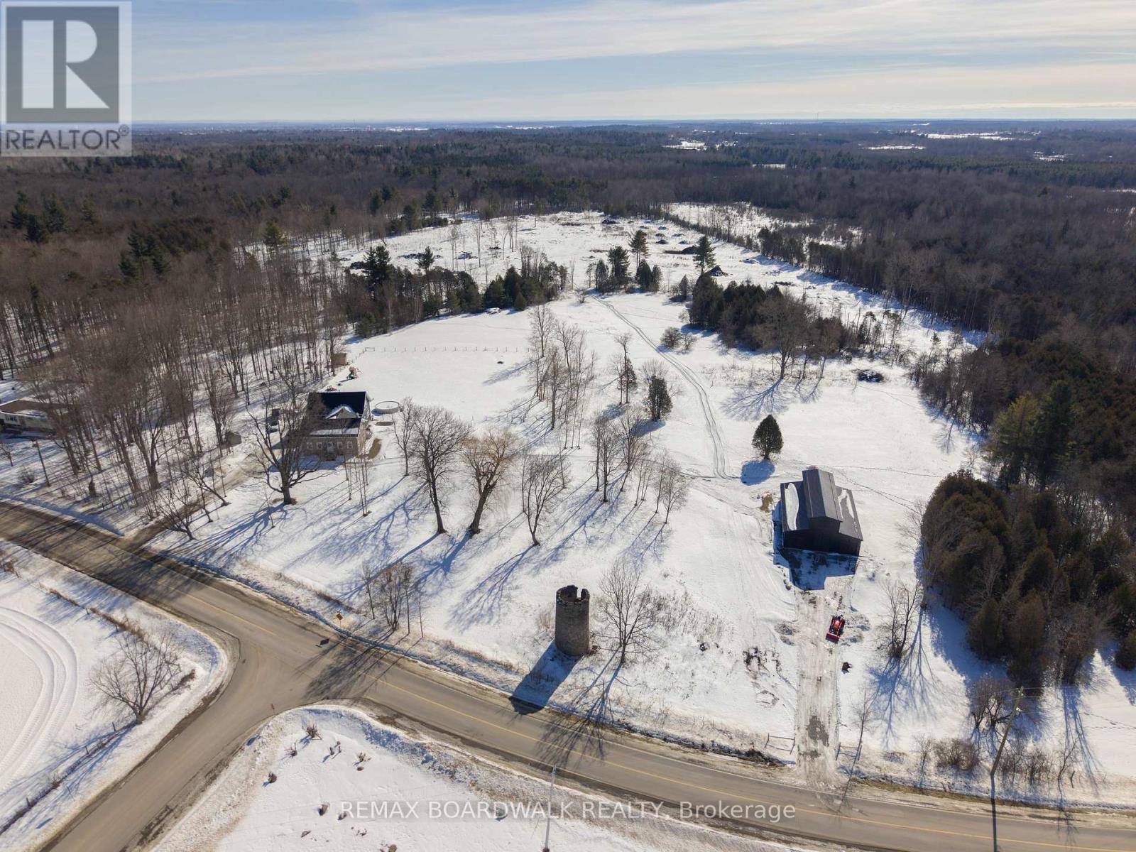 Drone Shot of the property - 4701 4Th Concession Road, Augusta, ON - Outdoor With View