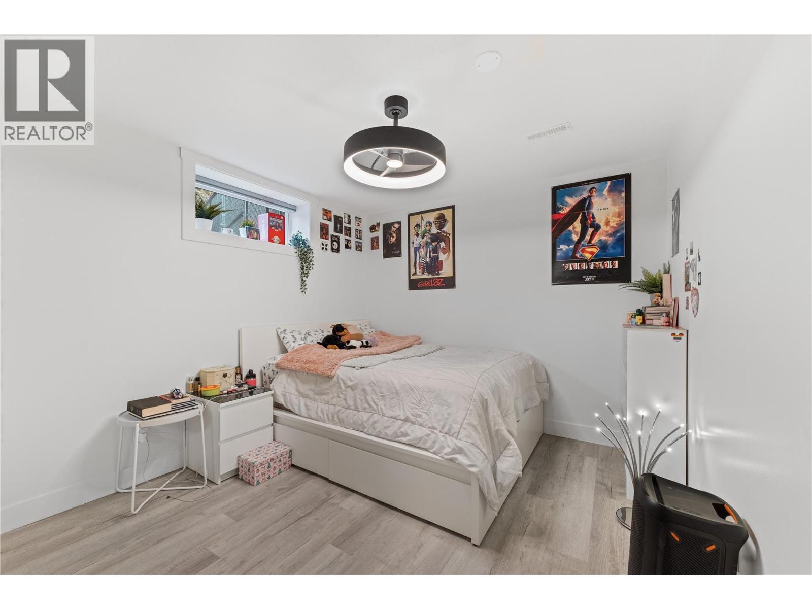 932 Mccartney Road, West Kelowna, BC - Indoor Photo Showing Bedroom