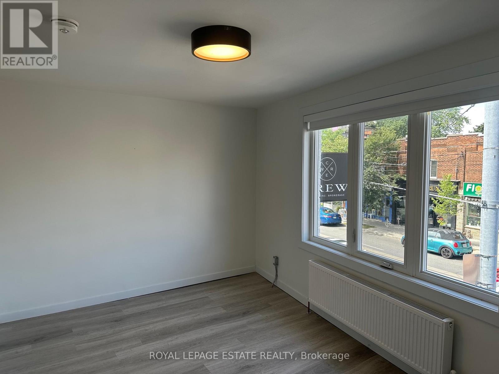 1007 Kingston Road, Toronto, ON