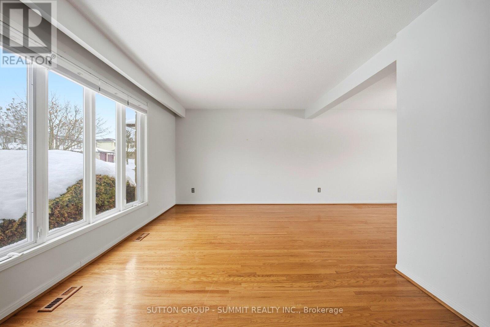 506 Petticoat Lane, Pickering, ON - Indoor Photo Showing Other Room