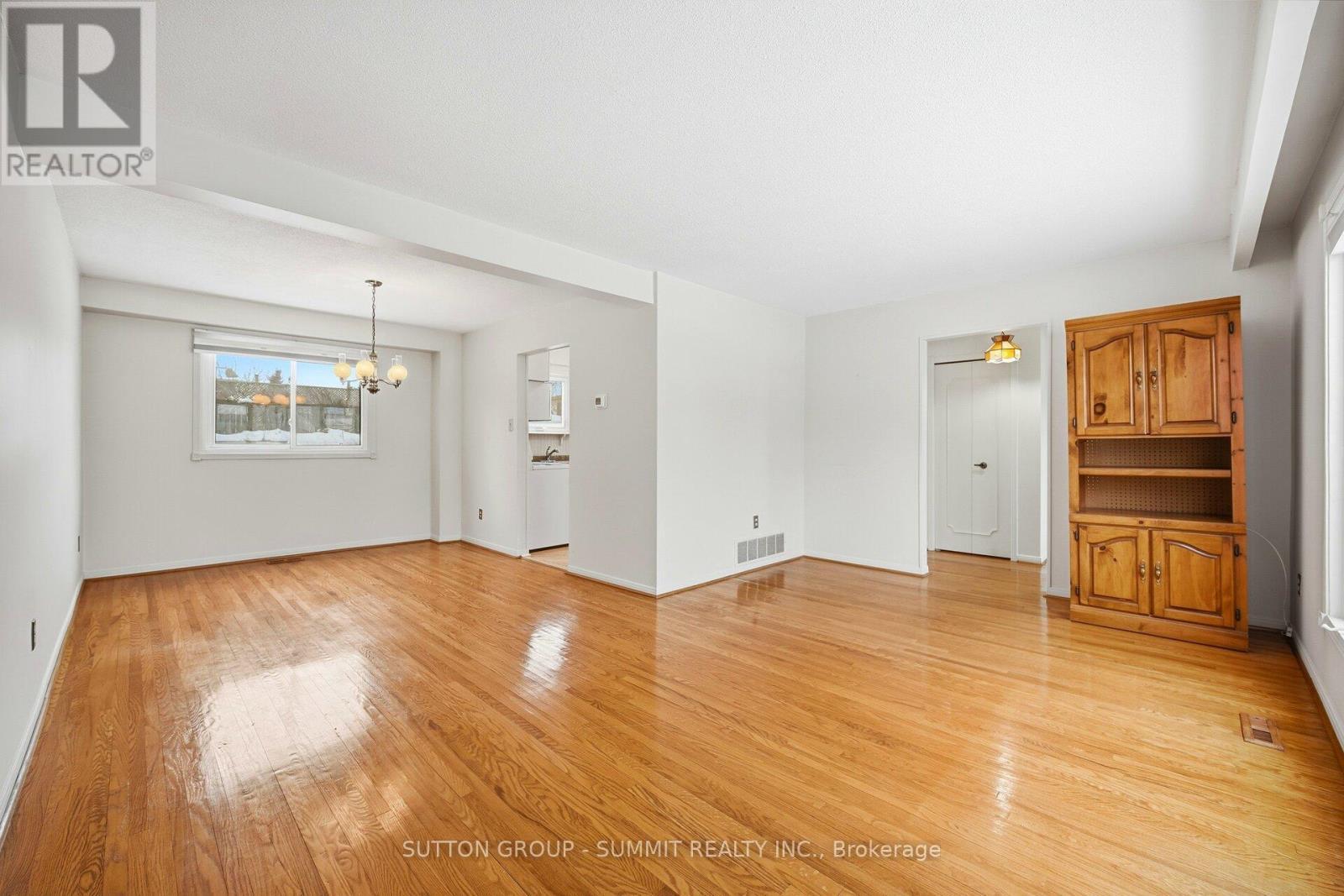 506 Petticoat Lane, Pickering, ON - Indoor