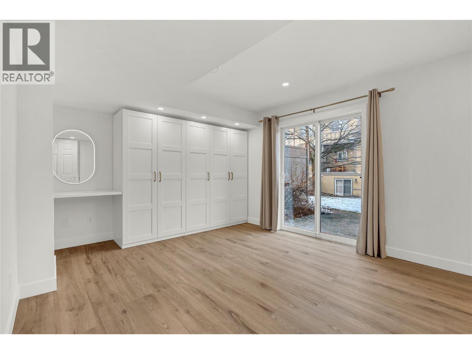 48 Galt Avenue Unit# 105, Penticton, BC - Indoor Photo Showing Other Room