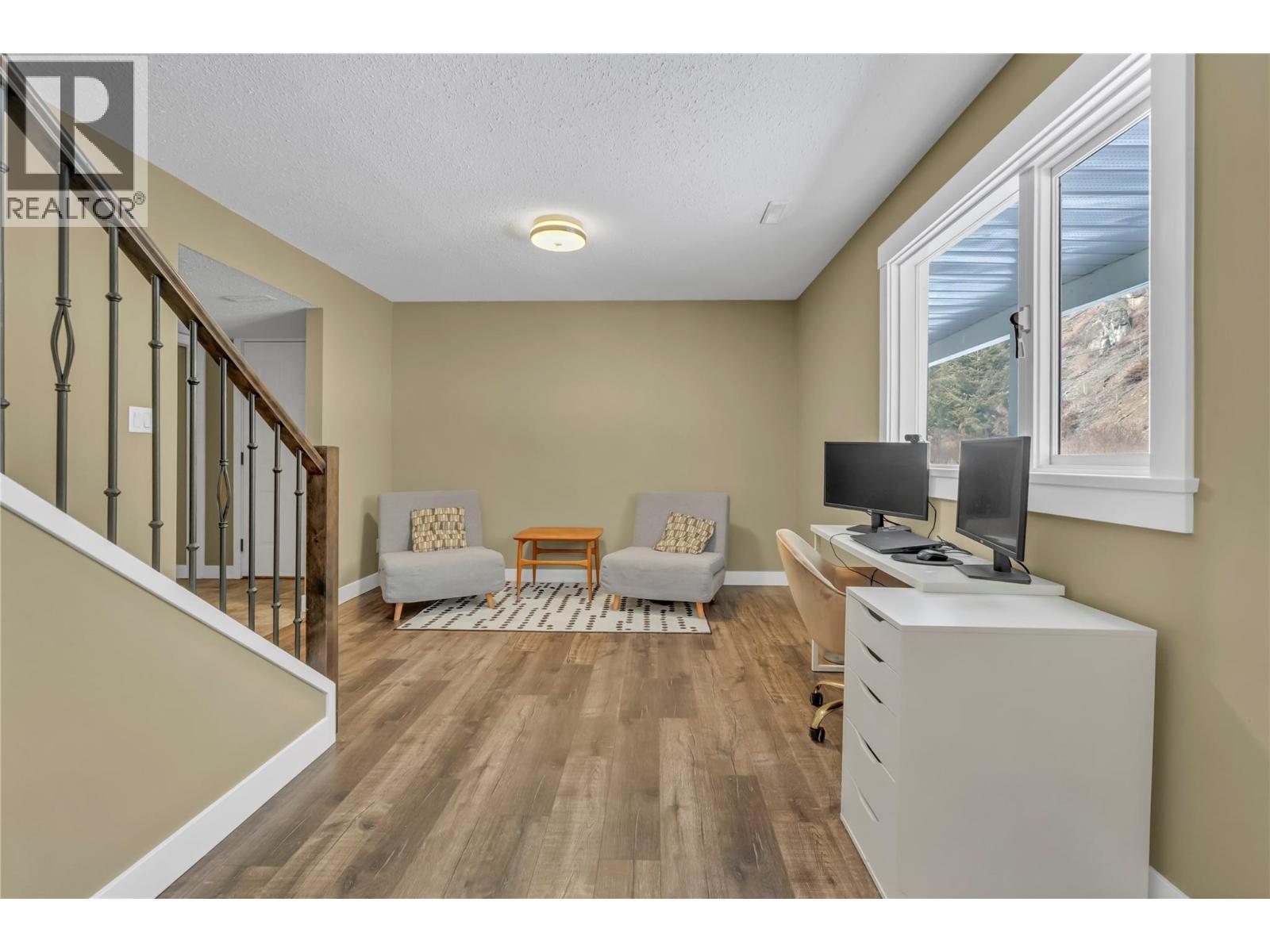 1086 Seven Mile Road, Princeton, BC - Indoor Photo Showing Office