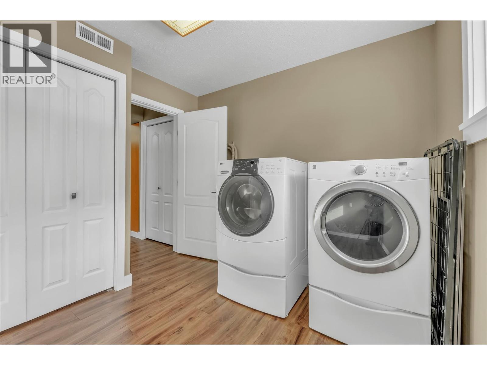 1086 Seven Mile Road, Princeton, BC - Indoor Photo Showing Laundry Room