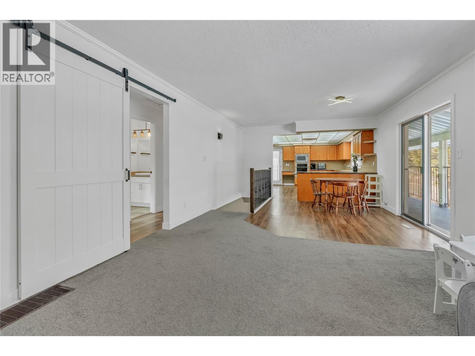 1086 Seven Mile Road, Princeton, BC - Indoor