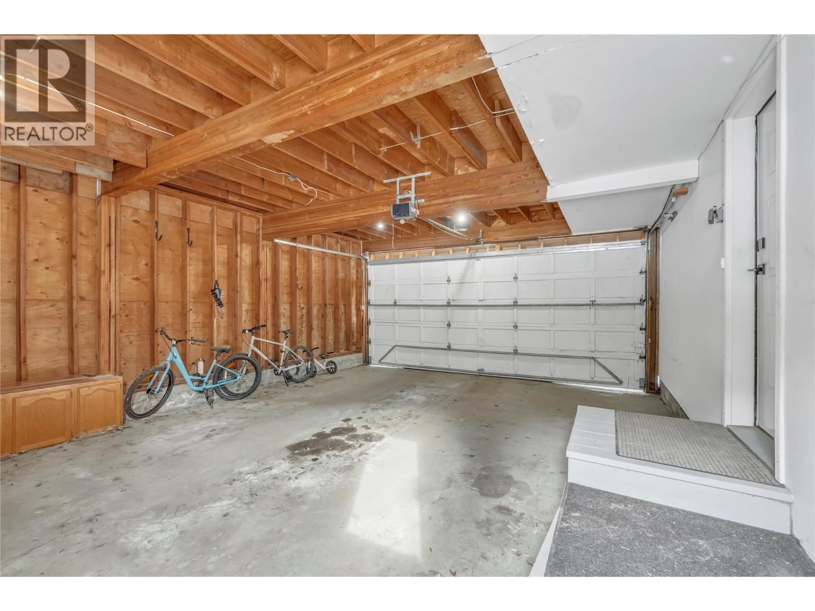1086 Seven Mile Road, Princeton, BC - Indoor Photo Showing Garage