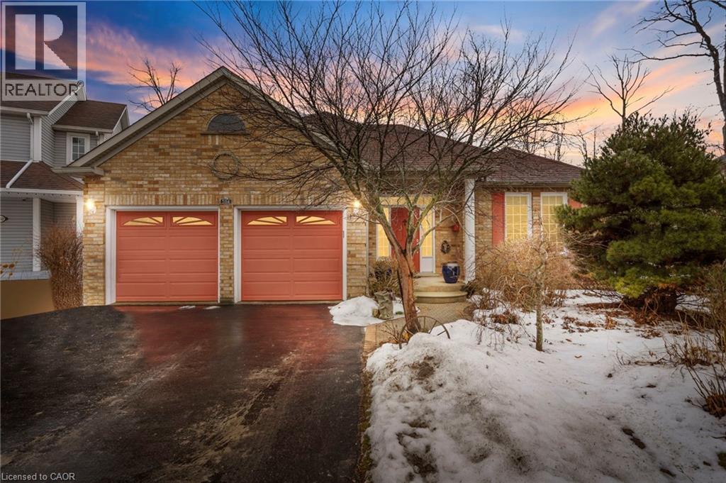5114 Meadowood Lane, Beamsville, ON - Outdoor