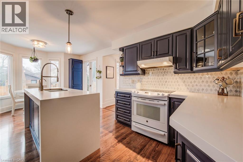 89 Biehn Drive, Kitchener, ON - Indoor Photo Showing Kitchen
