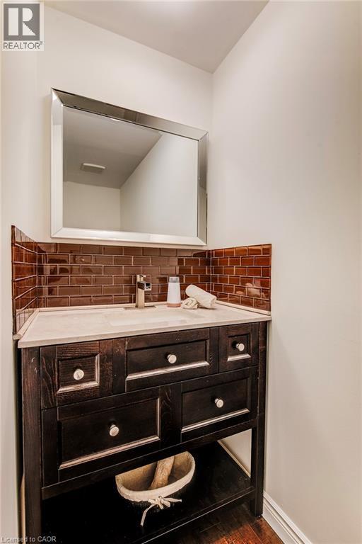 89 Biehn Drive, Kitchener, ON - Indoor Photo Showing Bathroom
