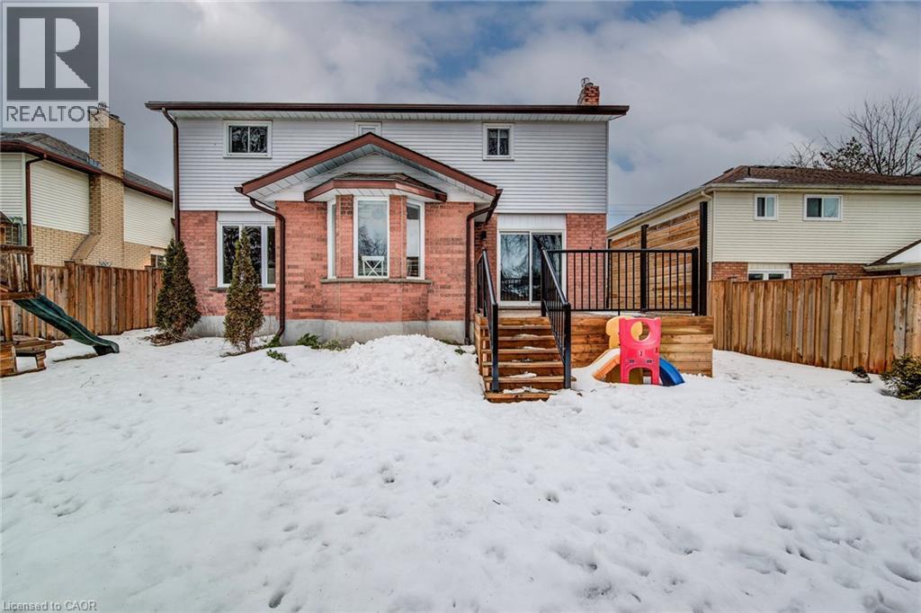 89 Biehn Drive, Kitchener, ON - Outdoor
