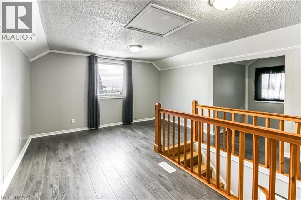 2088 Pilon Street, Chelmsford, ON - Indoor Photo Showing Other Room