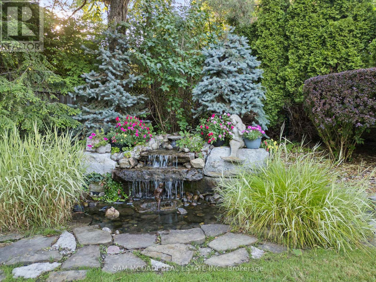 1522 Glenhill Crescent, Mississauga, ON - Outdoor