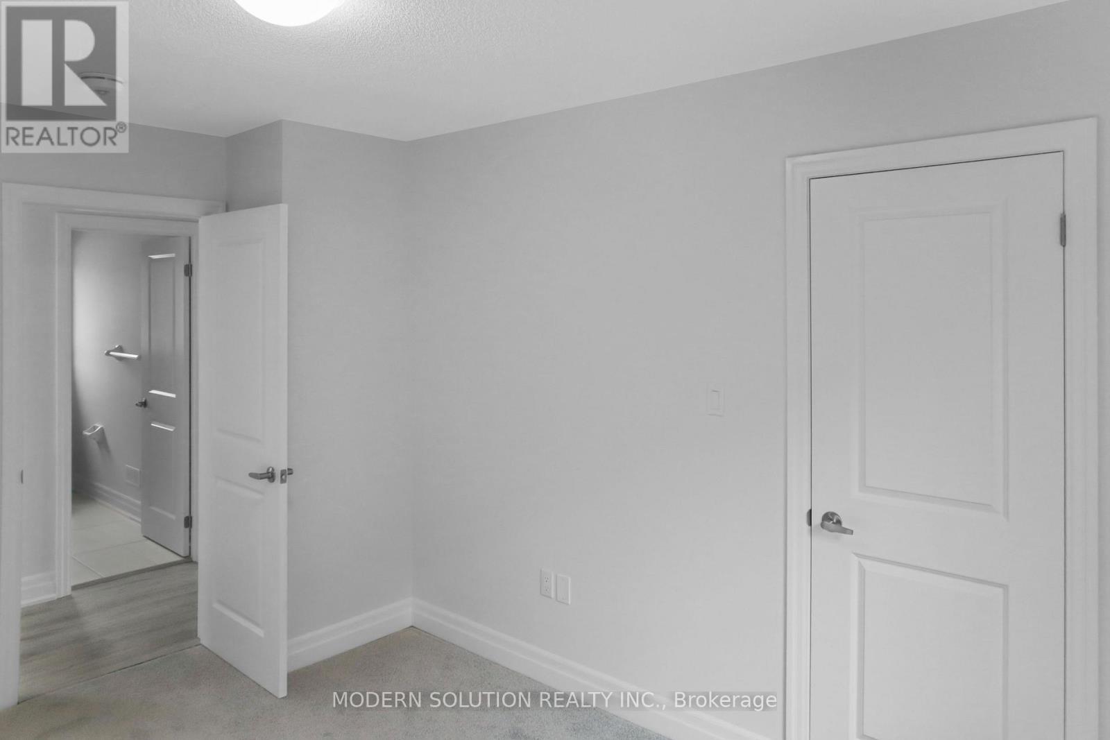 58 Del Ray Crescent, Wasaga Beach, ON - Indoor Photo Showing Other Room
