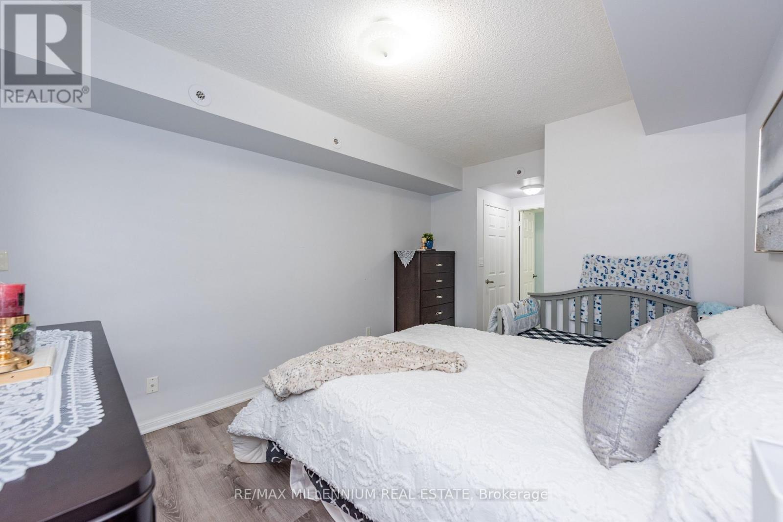 1034 - 3045 Finch Avenue E, Toronto, ON - Indoor Photo Showing Bedroom