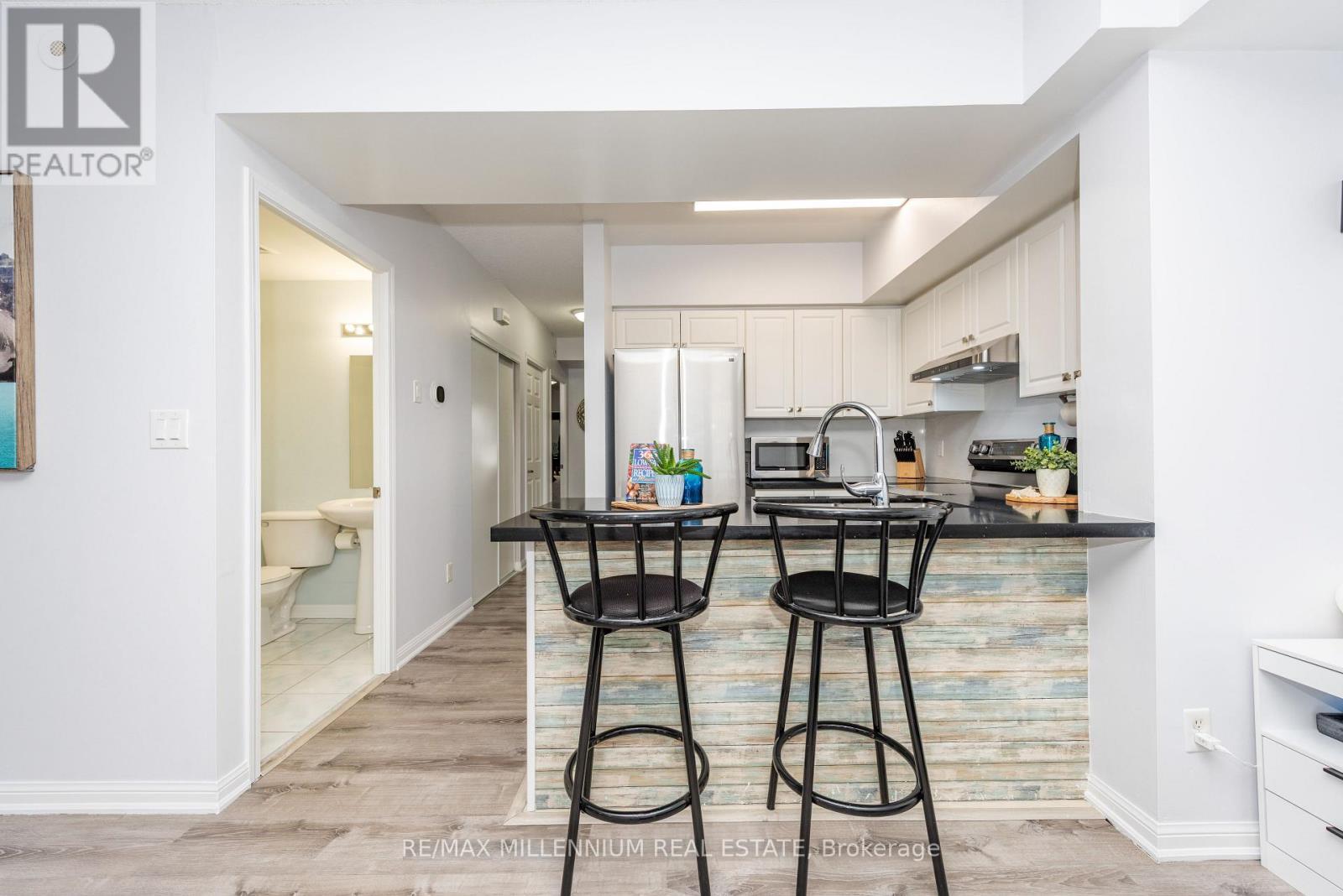 1034 - 3045 Finch Avenue E, Toronto, ON - Indoor Photo Showing Other Room