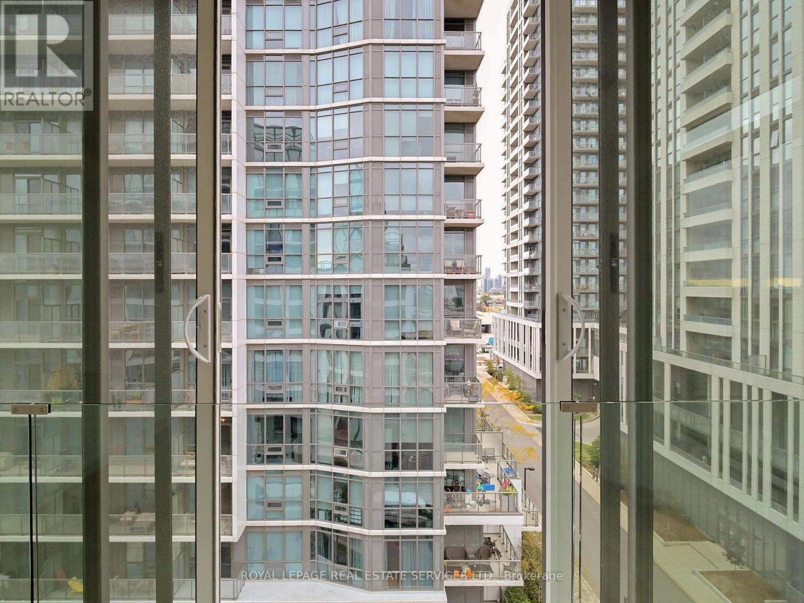 614 - 1195 The Queensway, Toronto, ON - Outdoor With Balcony