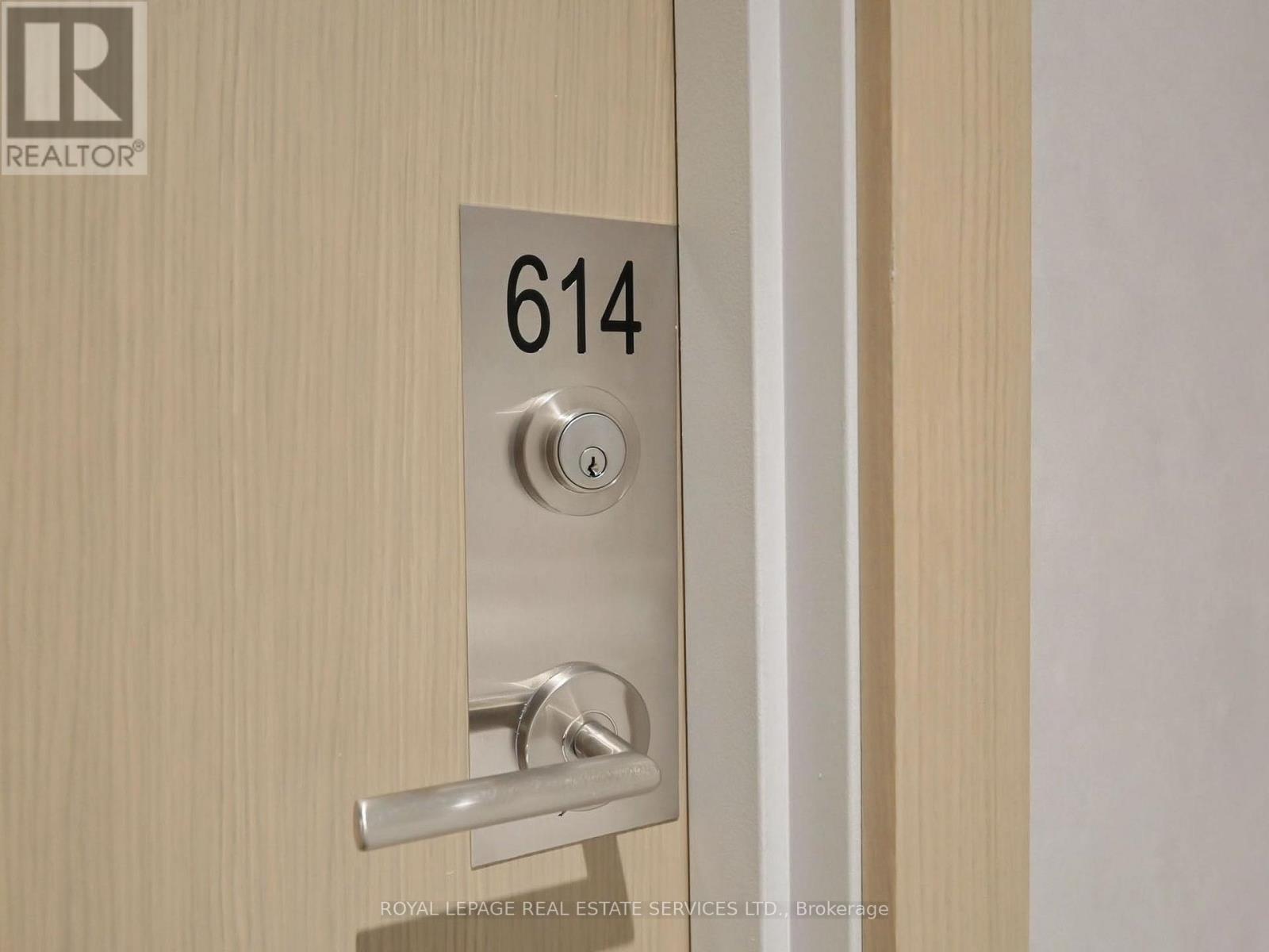 614 - 1195 The Queensway, Toronto, ON - Indoor Photo Showing Bathroom