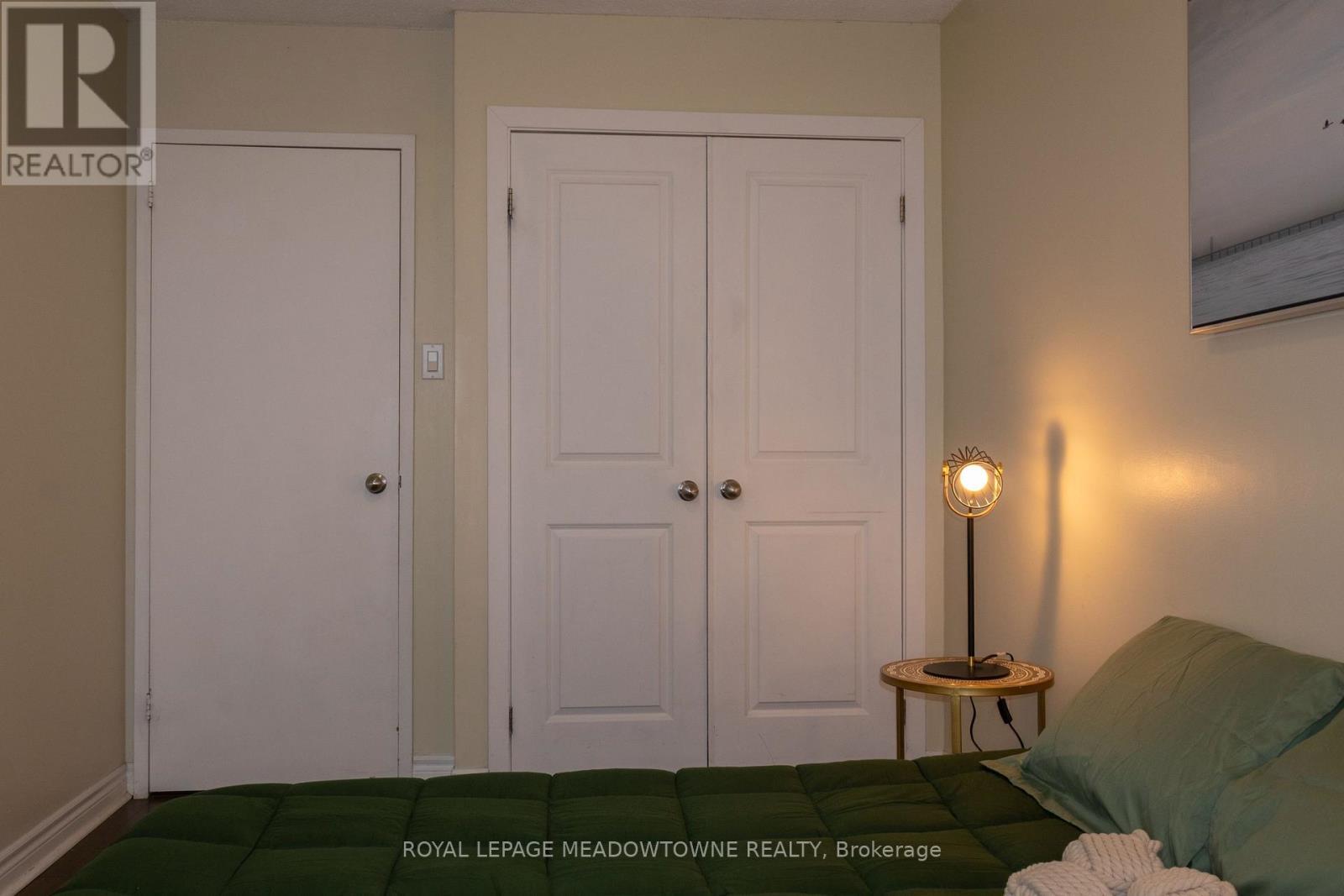 704 - 1338 York Mills Road, Toronto, ON - Indoor