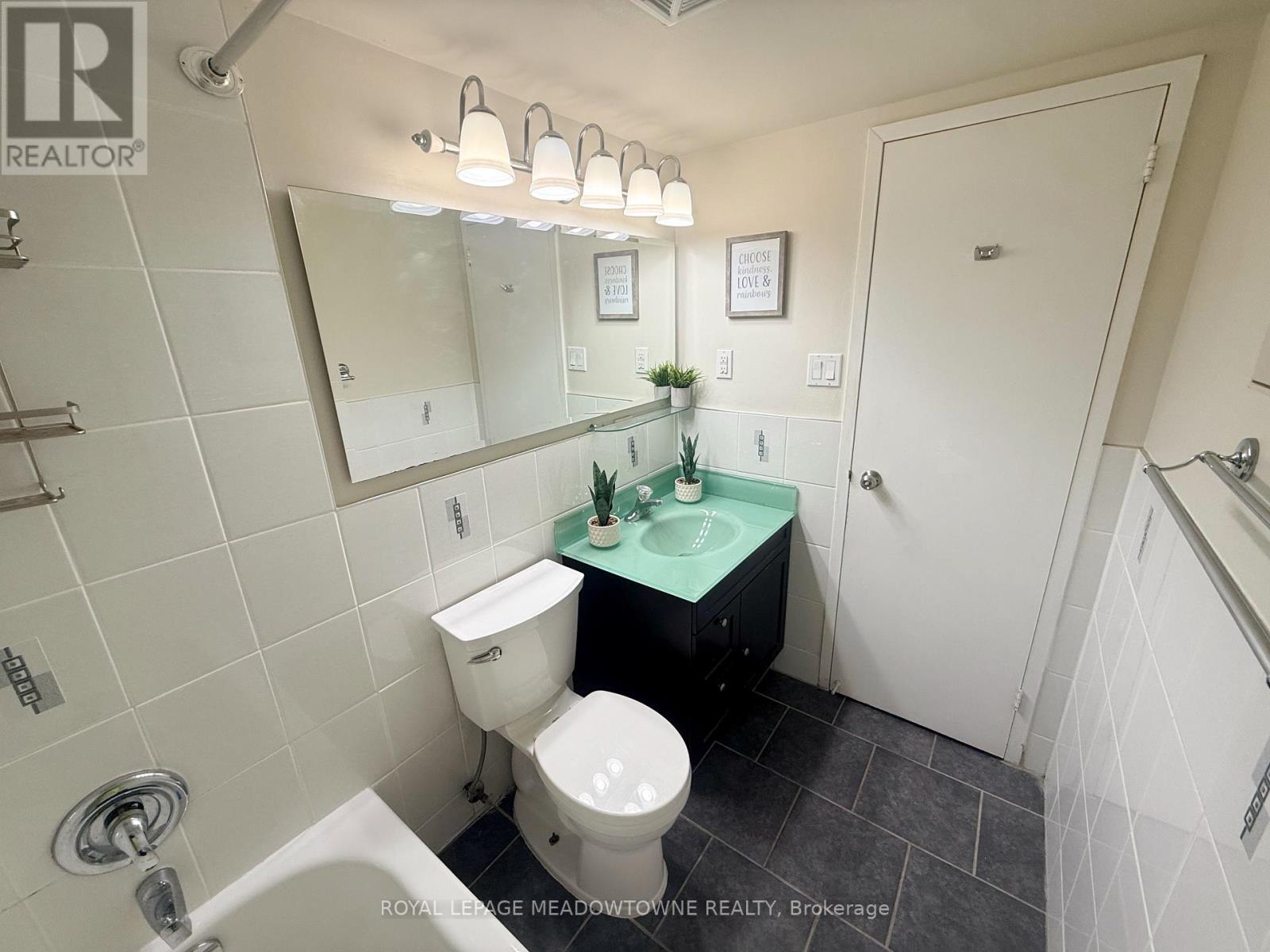 704 - 1338 York Mills Road, Toronto, ON - Indoor Photo Showing Bathroom
