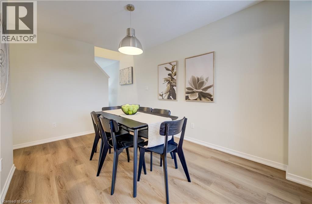 151 Highland Crescent, Kitchener, ON - Indoor Photo Showing Dining Room