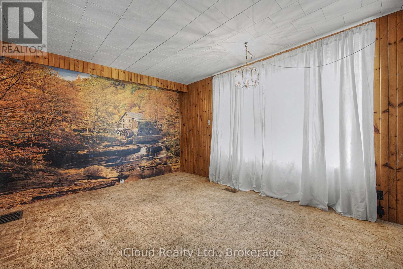 316 Gordon Street, Shelburne, ON - Indoor Photo Showing Other Room