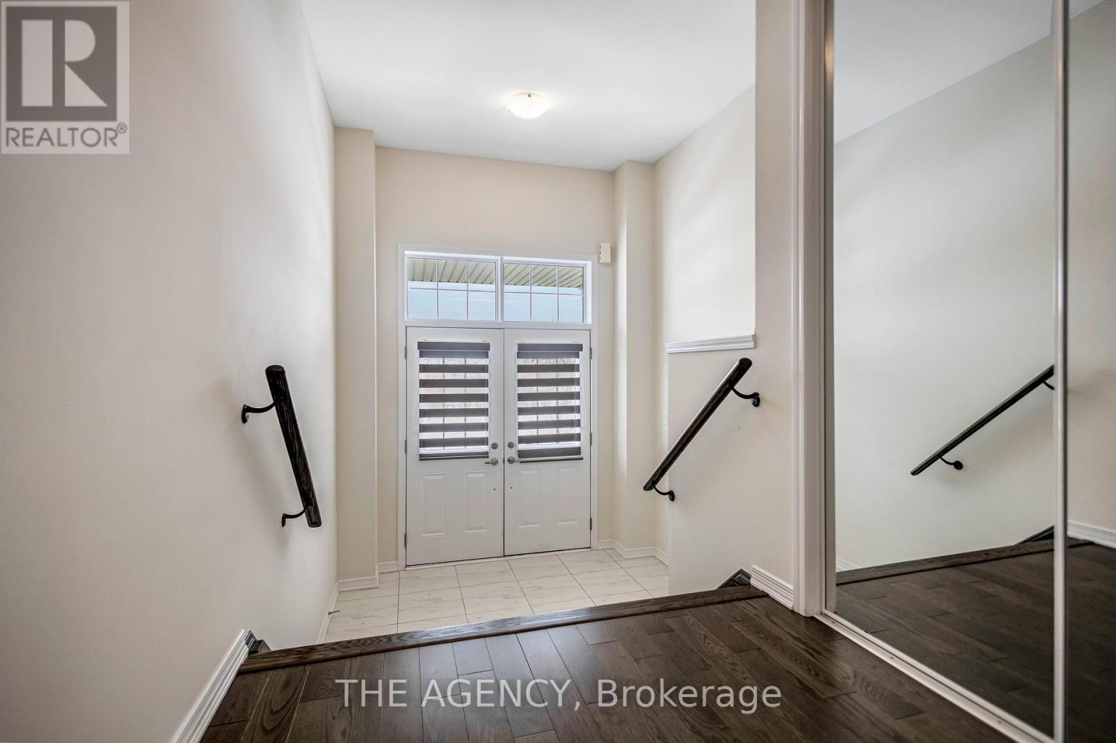 36 Maclachlan Avenue, Haldimand, ON - Indoor Photo Showing Other Room